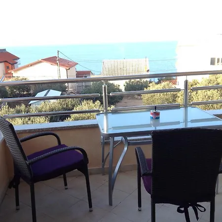 Gala Διαμέρισμα Omiš