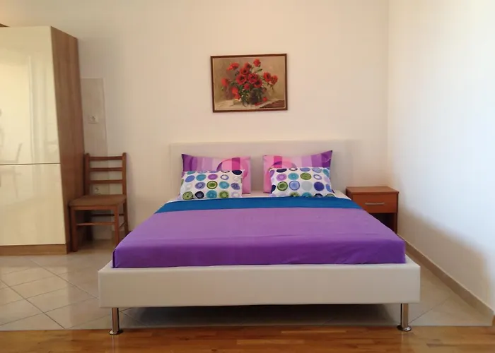 Gala Apartment *