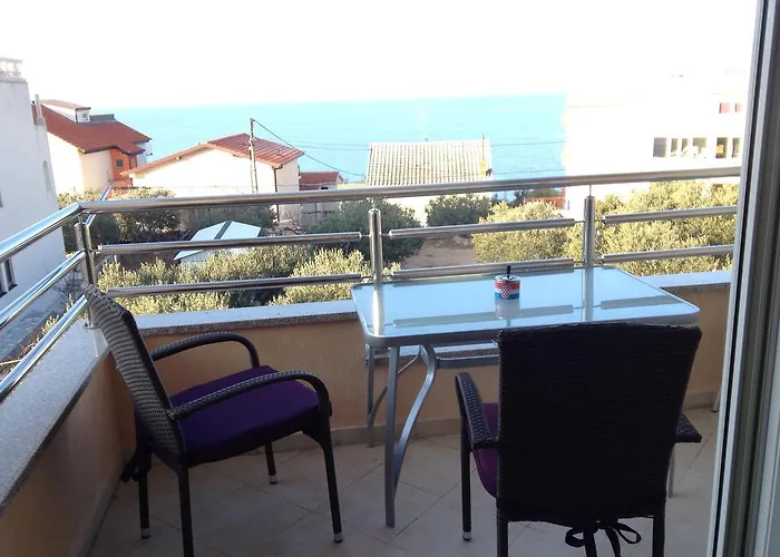 Gala Lägenhet Omiš