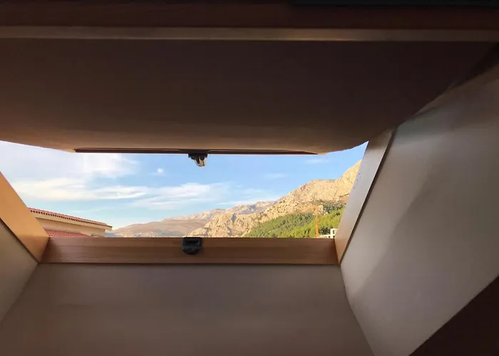 Gala Lägenhet Omiš